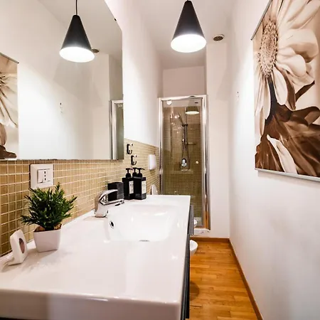 Vatican Blossom Apartment *